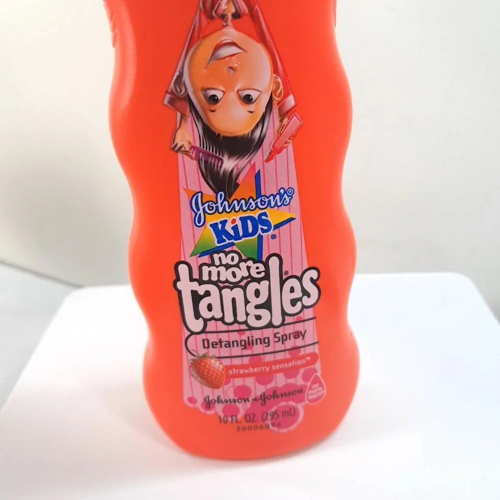 Johnson's Kids NO MORE TANGLES Spray‎ STRAWBERRY SENSATION 10oz kids hair READ